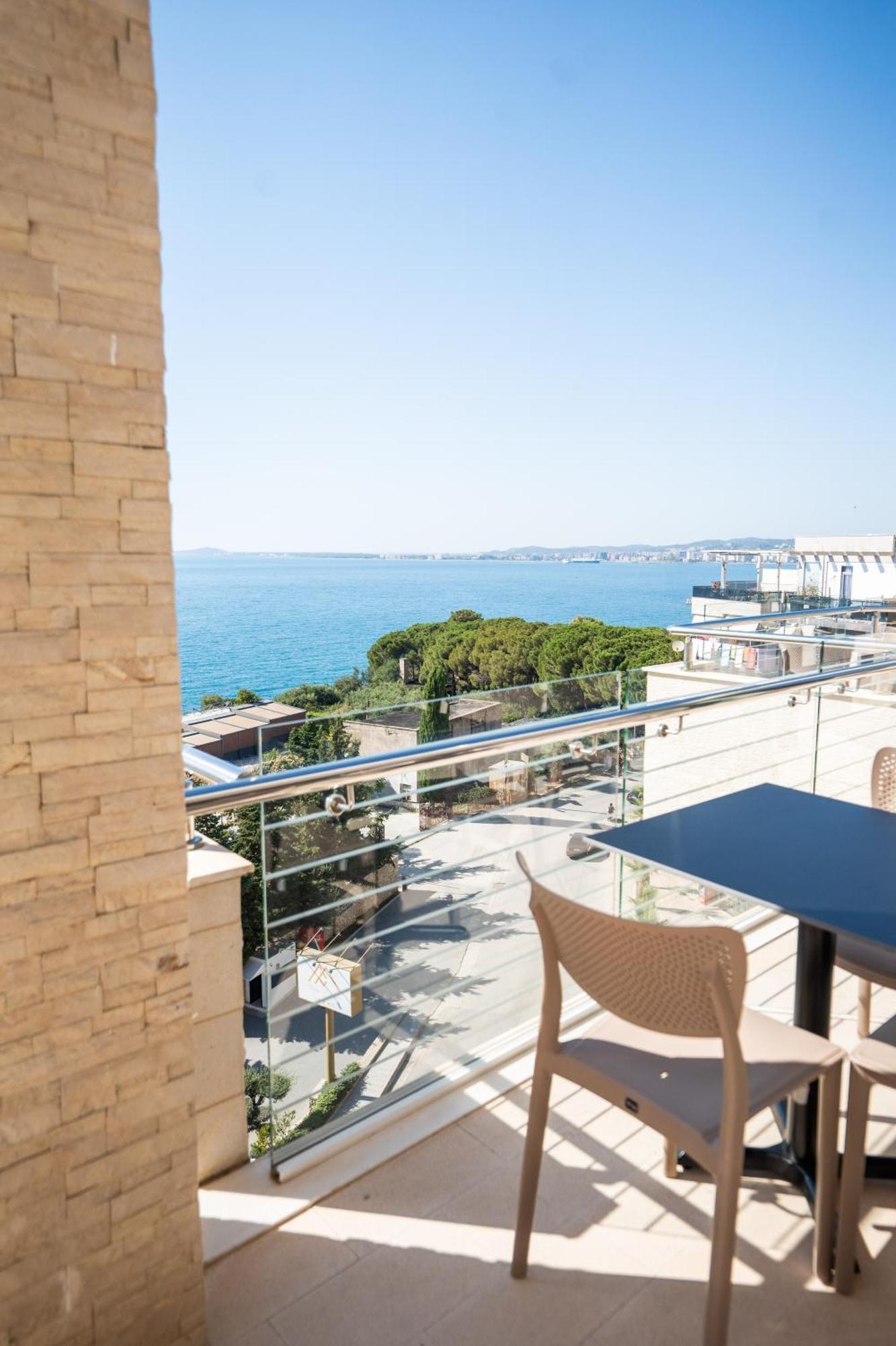 Thea Hotel Vlorë