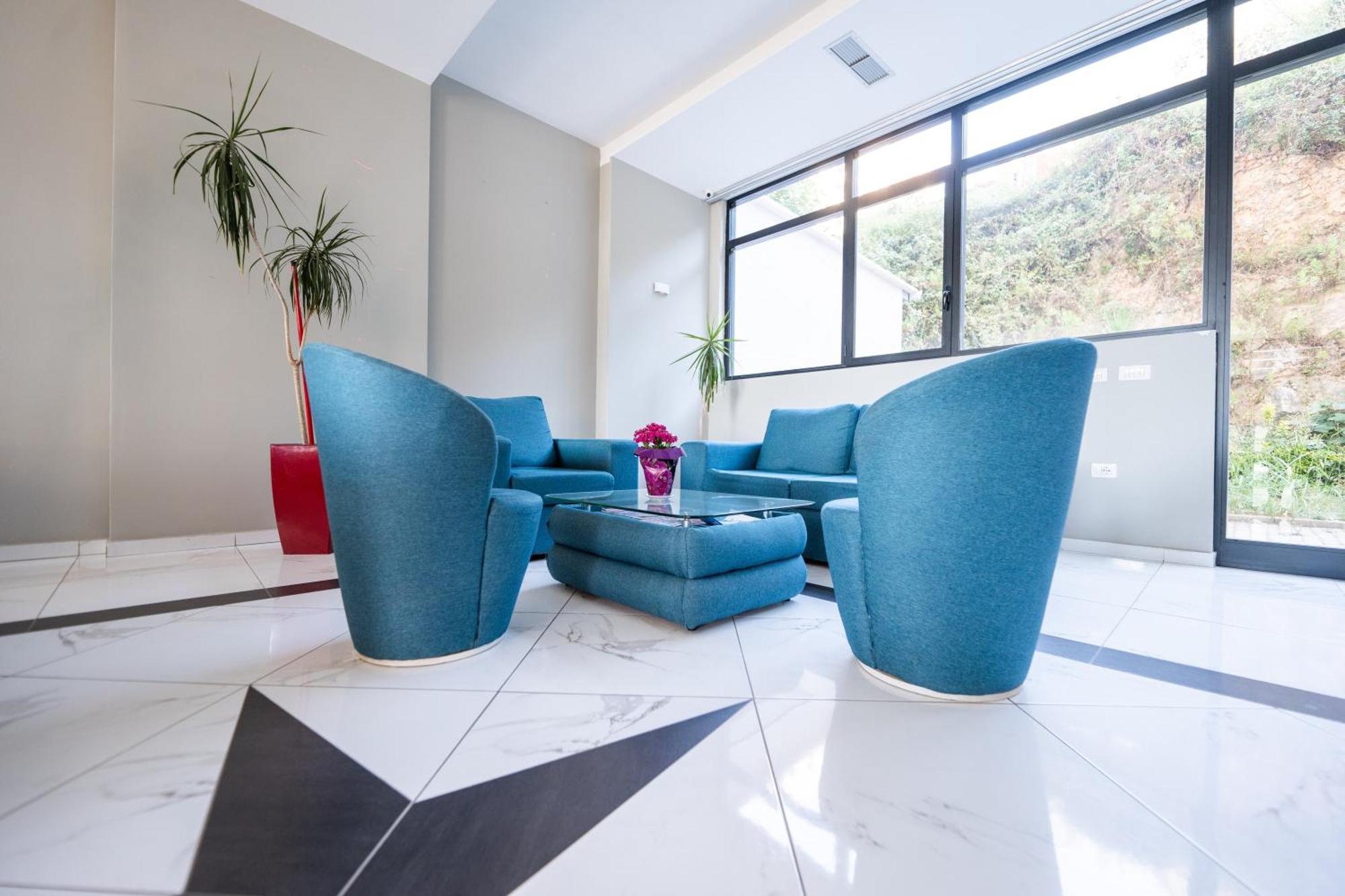 Thea Hotel Vlorë